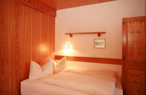 Riezlern Apartment | Apartment shower / toilet "B2" - Etschmann guest house