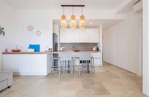 Villasimius Apartment | Apartment 'Simius 2' with Private Terrace and Air Conditioning
