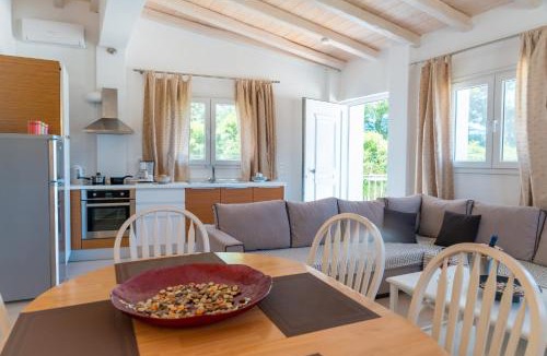 Agios Spyridon Corfu Apartment | Apartment Sofia - Beachfront