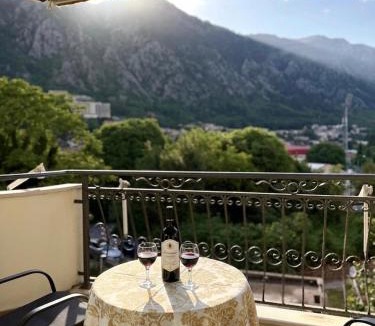 Skaljari Apartment | Apartment Sofia - Modern 2-Bedroom Retreat Near Kotor Old Town