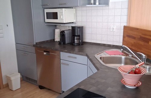 Bad Urach Apartment | Apartment 'Sonntag' with Balcony and Wi-Fi