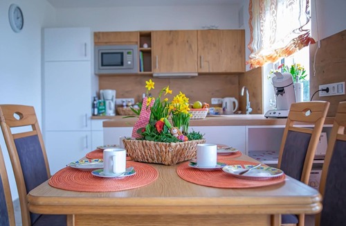 Oberwaldbach Apartment | Apartment Spatzennest with balcony and distant view