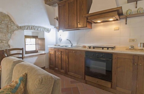 Santa Fiora Apartment | Apartment Spiga by Interhome