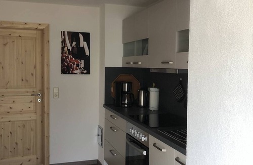 Warthe Apartment | Apartment 'Strey' with Private Garden and Wi-Fi