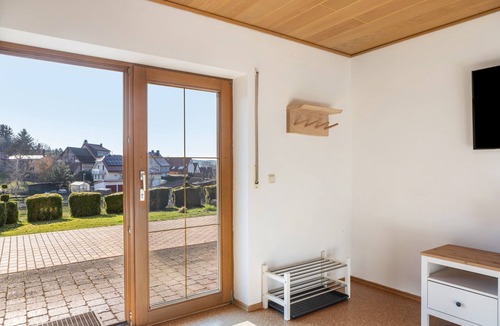Springstille Apartment | Apartment 'Stilletal' with Private Terrace, Private Garden and Wi-Fi