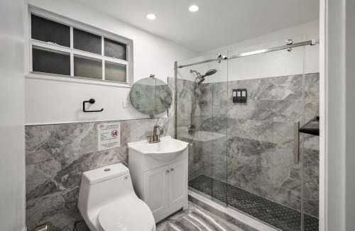 Pinewood Apartment | Apartment Studio