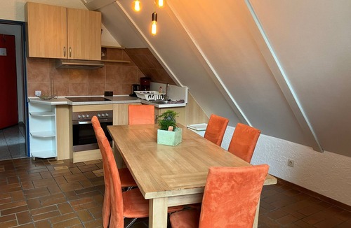 Allagen Apartment | Apartment 'Studiowohnung' with Private Terrace, Shared Garden and Wi-Fi