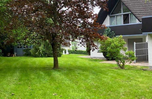 Allagen Apartment | Apartment 'Studiowohnung' with Private Terrace, Shared Garden and Wi-Fi