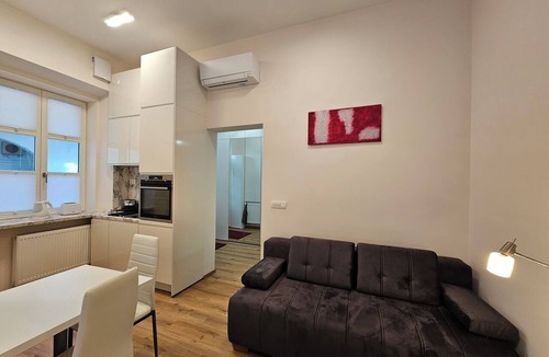 Ljubljana City Centre Apartment | Apartment Sviti Tour As Modern and quiet place by Town Hall with AC and WI-FI