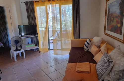 Saumane-de-Vaucluse Apartment | Apartment tourist residence Golf de Saumane
