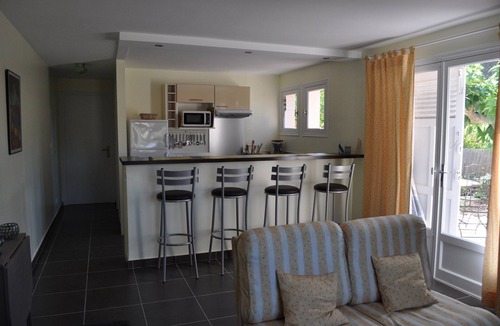 Boulouris-sur-Mer Apartment | Apartment T2 MIMOSA, 45m2, real "green love n'est," swimming pool, sea