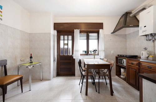 Odeceixe Apartment | Apartment 'T3 Malveiro' with Mountain View, Balcony and Wi-Fi
