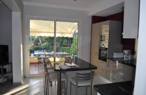 Boulouris-sur-Mer Villa | Apartment T4 MISTRAL 100m2, with terrace 25m2, swimming pool, beach nearby