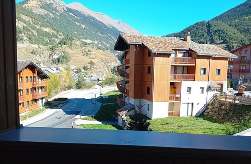 Termignon Apartment | Apartment Termignon ski-in/ski-out location