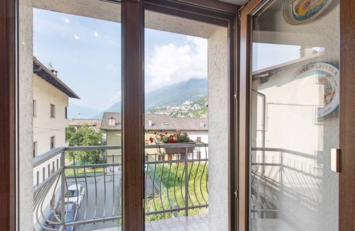 Grosio Apartment | Apartment 'Terrazza Valtellina' with Mountain View, Shared Terrace and Wi-Fi