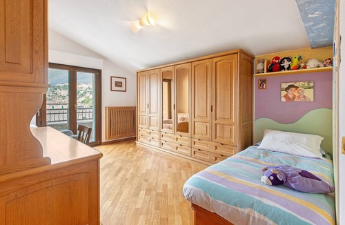 Grosio Apartment | Apartment 'Terrazza Valtellina' with Mountain View, Shared Terrace and Wi-Fi
