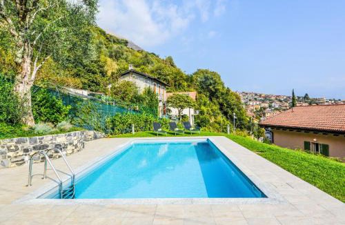 Ossuccio Apartment | Apartment The View 1 by Interhome