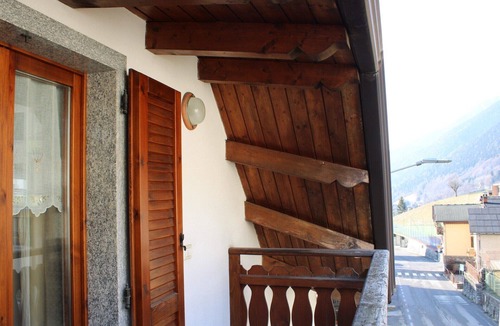 Schilpario Apartment | Apartment 'The Wild Deer Retreat' with Mountain View and Balcony