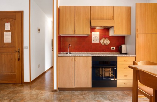 Pracorno Apartment | Apartment 'Trilocale 2' with Shared Garden and Wi-Fi