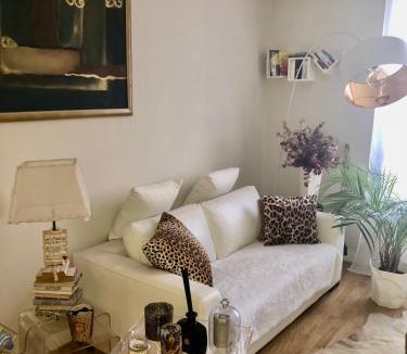 Chaillot Apartment | Apartment Trocadero/Eiffel Tower