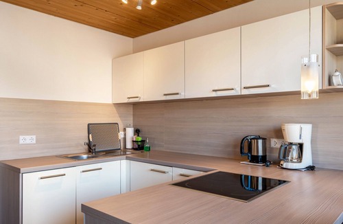 Neipperg Apartment | Apartment "Trollinger" with Balcony and Wi-Fi