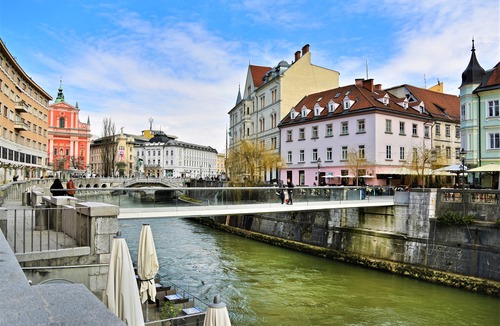 Ljubljana Old Town Hotel | Apartment Tromostovje III