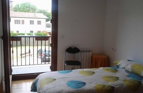Ultzama Apartment | Apartment 'Ultzama' with Mountain View and Balcony