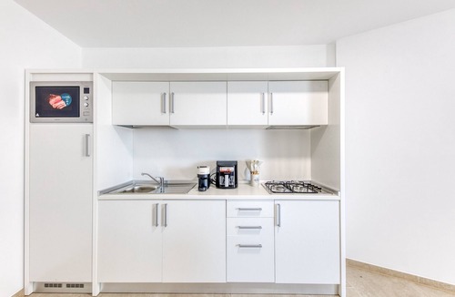 Torre San Giovanni Apartment | Apartment 'Unit 1' with Air Conditioning