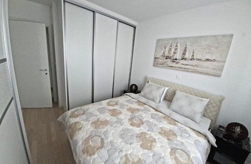 Znjan Apartment | Apartment Verdi Split with free parking in the garage