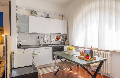 Castiglioncello Apartment | Apartment 'Villa Atusca' with Private Garden, Wi-Fi and Air Conditioning