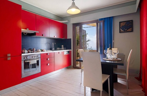 Athani Apartment | Apartment 'Villa Rojo Tajo Villas' with Sea View, Wi-Fi and Air Conditioning