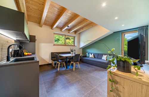 Tesimo Apartment | Apartment 'Wiesgut Gala' with Mountain View, Balcony and Wi-Fi