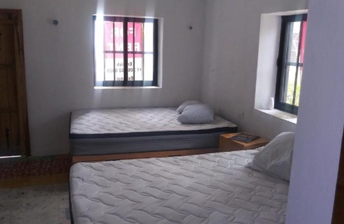 San Crisanto Apartment | Apartment with 2 queen beds 1000 pesos per night