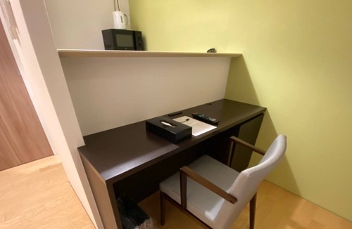 Kujo Apartment | apartment with a double bed near kujo St - 2nd to 10th floor 601 / Osaka Ōsaka