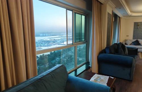 Maadi Apartment | Apartment with a Nile View, Cairo, Maadi- شقه مطله بالكامل على النيل مباشره