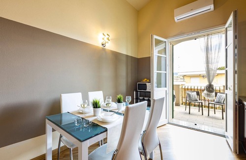 Lucca Historical Center Condo | Apartment with all conforts, wifi + parking + elevator + AC and terrace