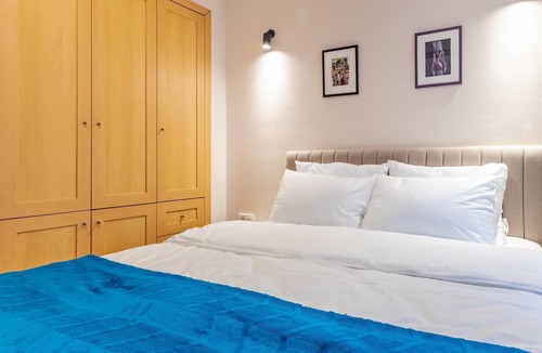 Cihangir Apartment | Apartment with Backyard in the Heart of Cihangir