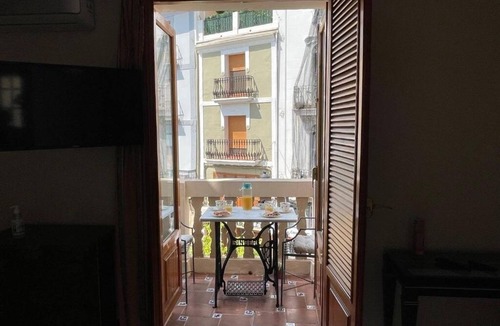 Requena Apartment | Apartment with Balcony Varone - City View Apartments near Circuito Cheste