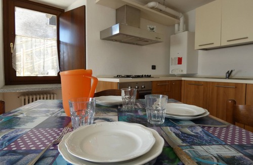 Saint-Nicolas Apartment | Apartment with crazy view of gran paradise
