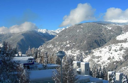 Mezzana Apartment | Apartment with direct access to the slopes and heated swimming pool