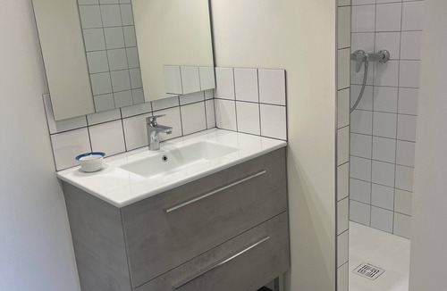 Arandon-Passins Apartment | Apartment with terrace for 2 people Le nid du phénix 38 in the countryside