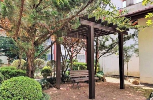 Vila Suica Apartment | Apartment with heating and heated pool near the city center!