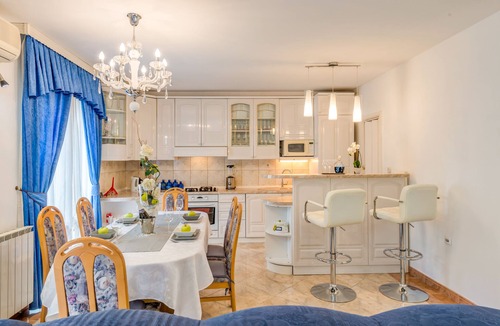 Vranjic Apartment | Apartment with jacuzzi - Split