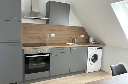 Leimen Apartment | Apartment with kitchen and bathroom