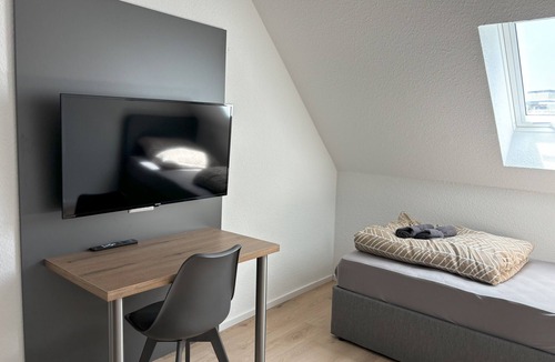 Leimen Apartment | Apartment with kitchen, bathroom and 2 bedrooms