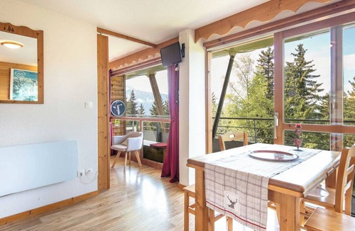Chamrousse Apartment | Apartment with large balcony on top floor, lovely view close to the slopes