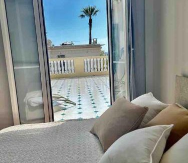 Lazaret Apartment | Apartment with large terrace
