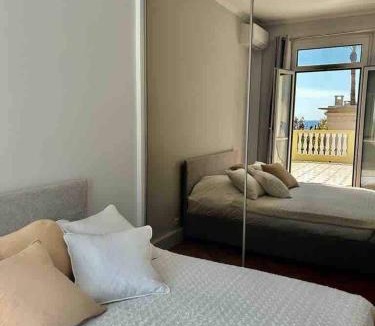 Lazaret Apartment | Apartment with large terrace