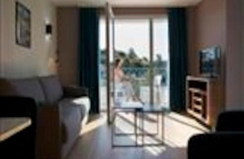 Chatel-Guyon Apartment | Apartment with loft in holiday park