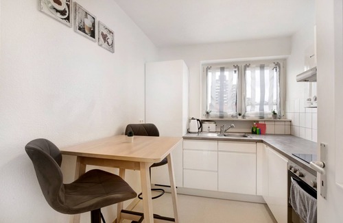 Goeppingen Apartment | Apartment with Mountain View, Shared Terrace and Wi-Fi